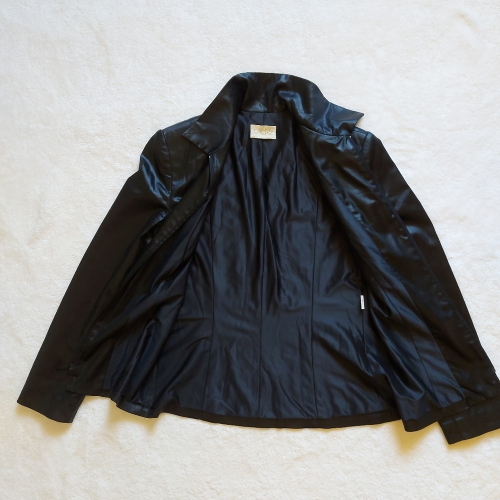 Women's fitted jacket (blazer) in black by Caché size 8 - Picture 10 of 10